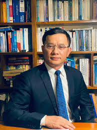 Nguyễn Tiến Vinh - Tác giả SHBET